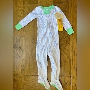 The‎ Beaufort Bonnet Company Knox’s Night Night Footie in Boardwalk Bunny, 6-12